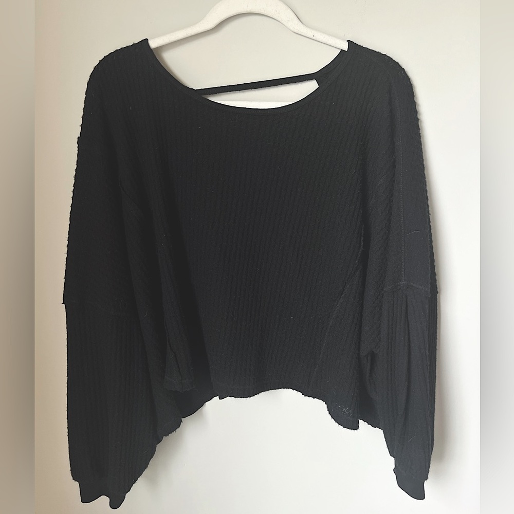 We the Free Women’s Oversized Sweater with criss cross back- Black Size Small